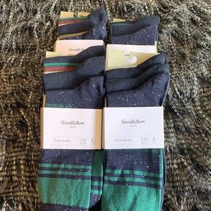 Men’s dress socks.